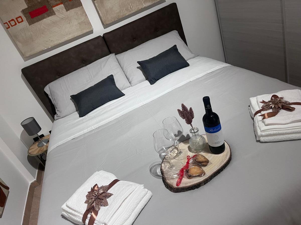 Theroom41 *